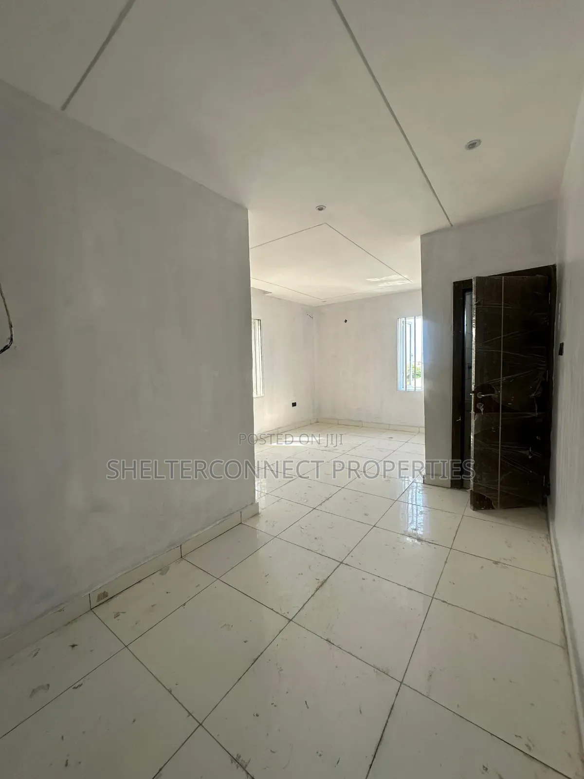 2bdrm Apartment in Lekki Expressway for sale