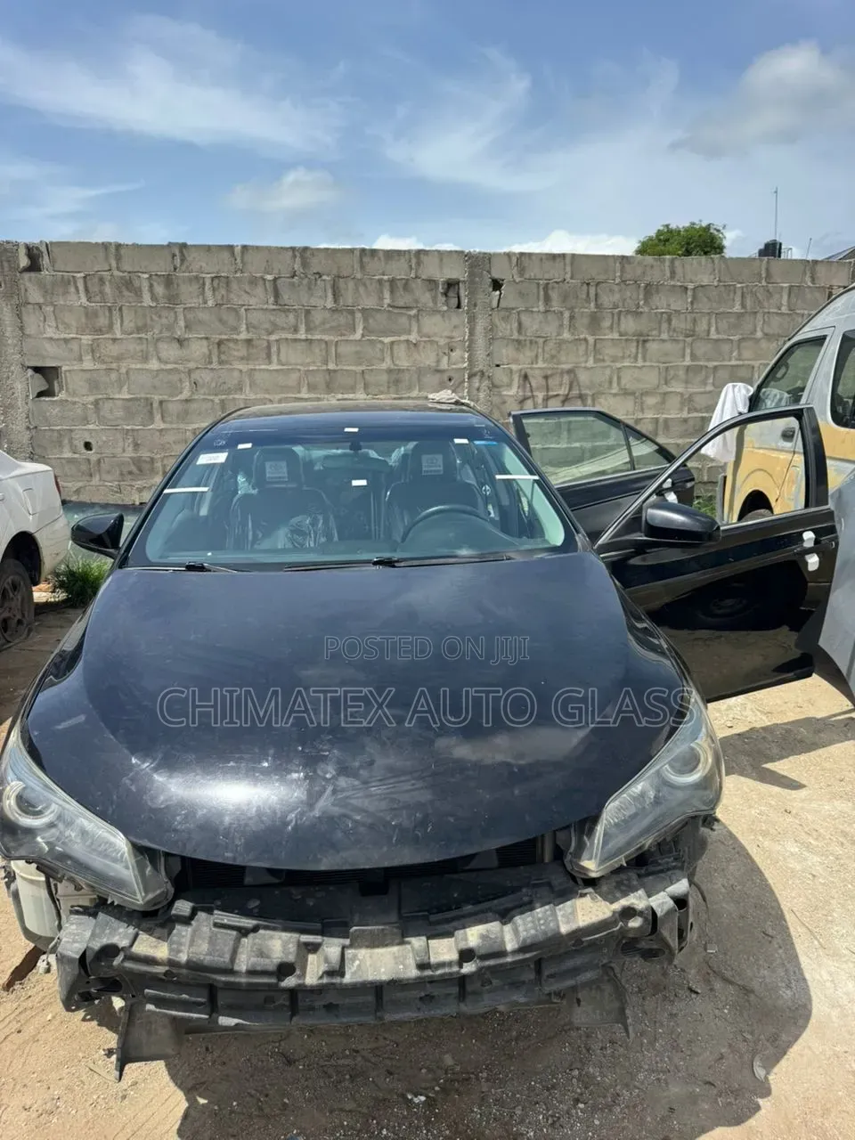 Toyota Camry 2014 Windscreen Glass Available Installed at Chimatex