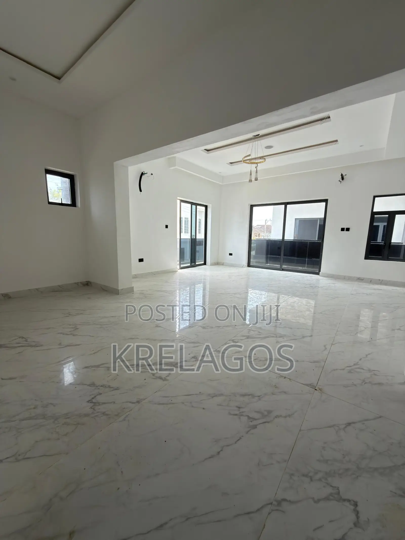 4bdrm Duplex in Ologolo for sale