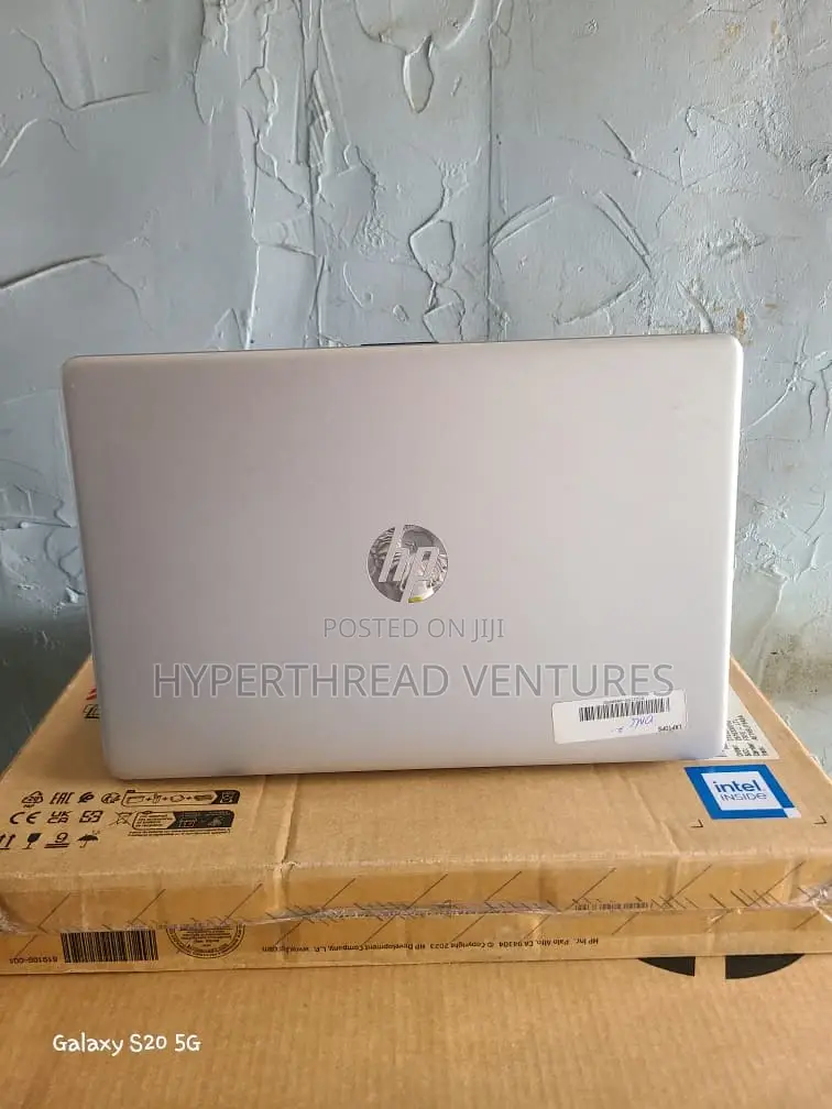 Laptop HP 15 12GB AMD Ryzen 5 SSD 256GB