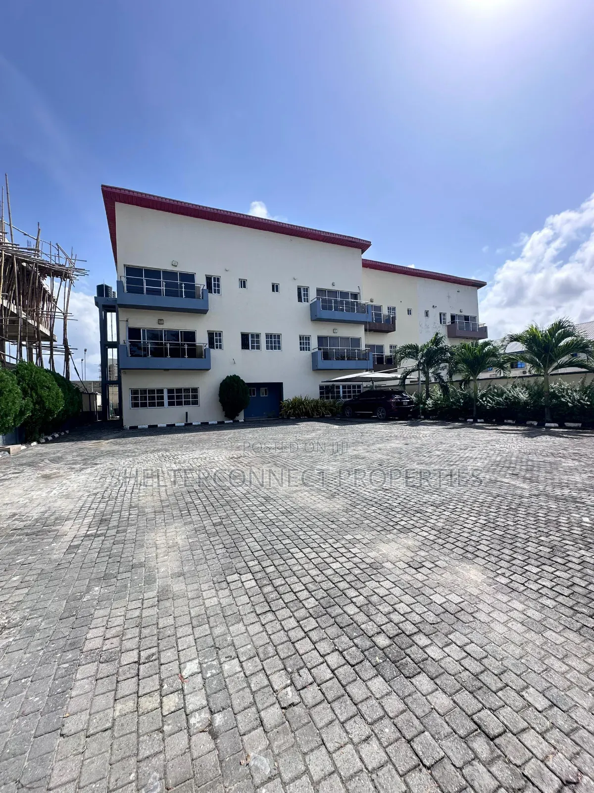 4bdrm Duplex in Lekki Expressway for rent