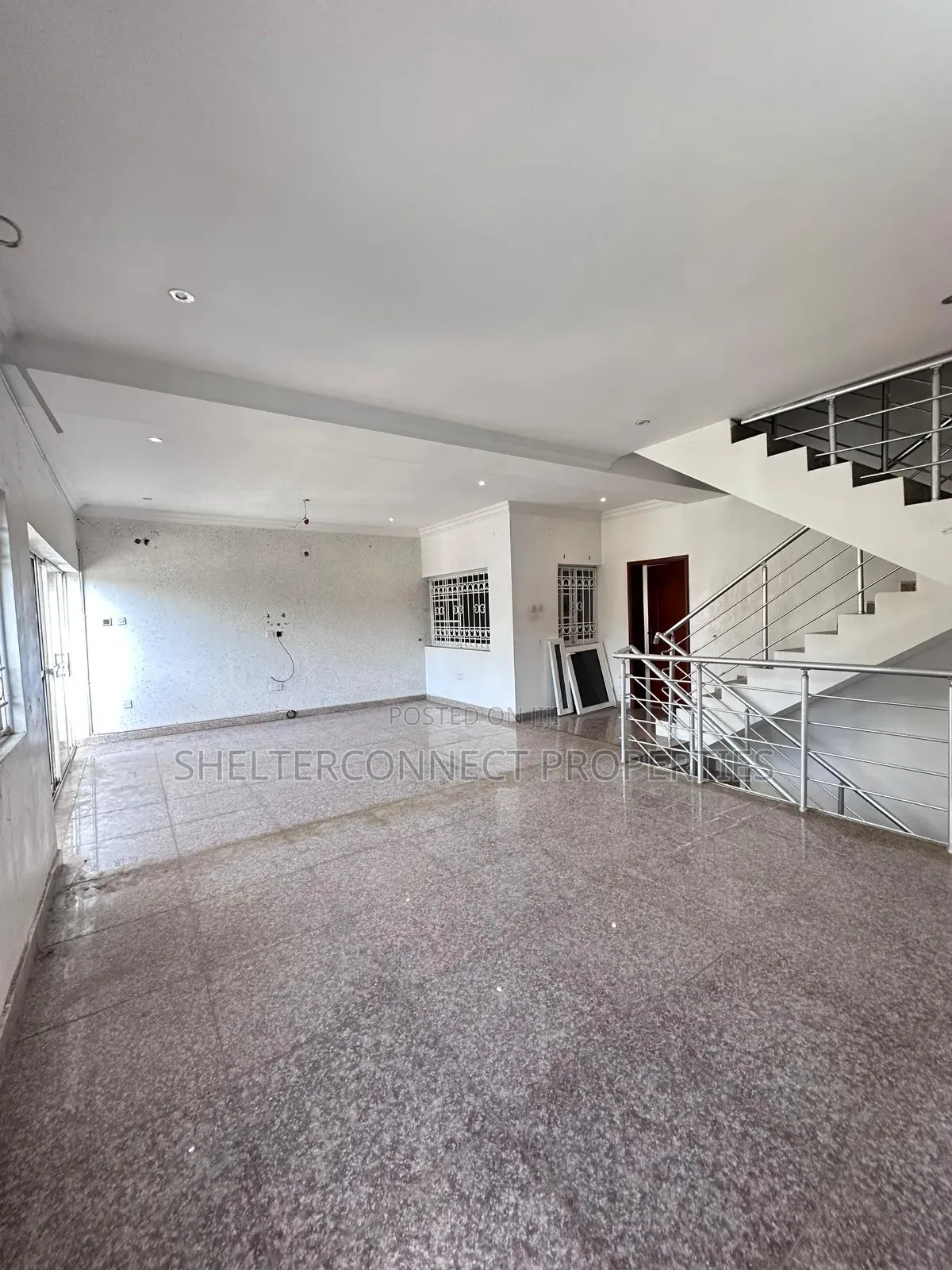 4bdrm Duplex in Lekki Expressway for rent