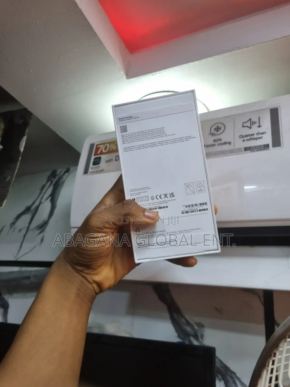 New Apple iPhone 17 Pro Max 256 GB Gold