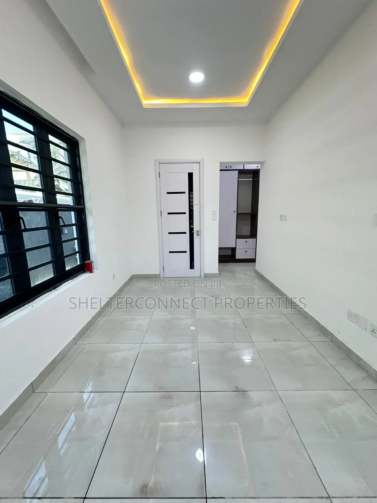 3bdrm Apartment in Lekki Phase 1 for rent