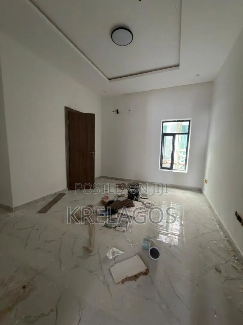 3bdrm Duplex in Ologolo for sale