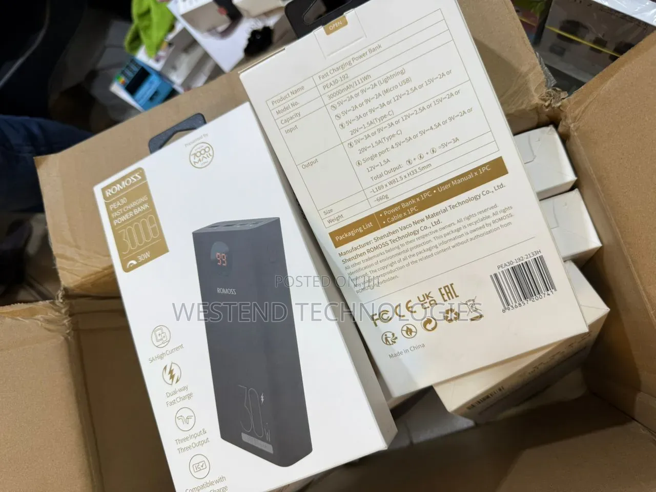 Romoss 30000mah Power Bank Pea30, Pd 30w Usb C Two-Way Fast Charging