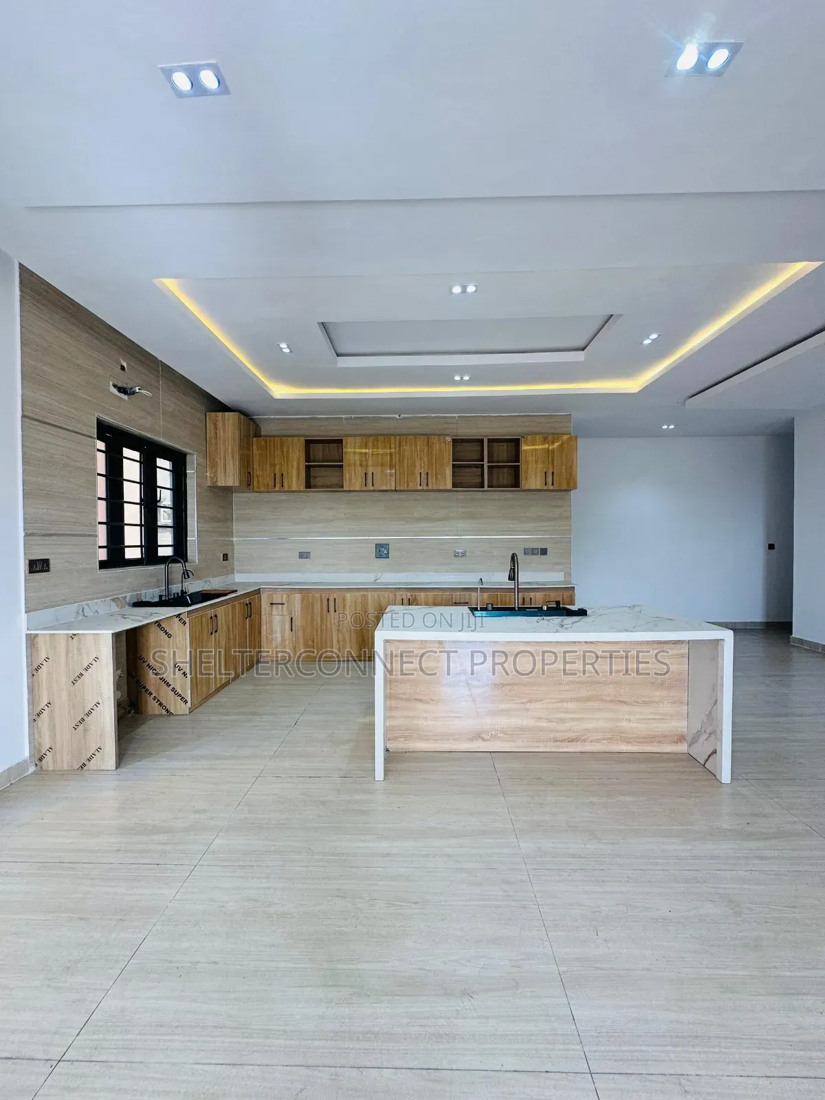 2bdrm Apartment in Chevron for rent