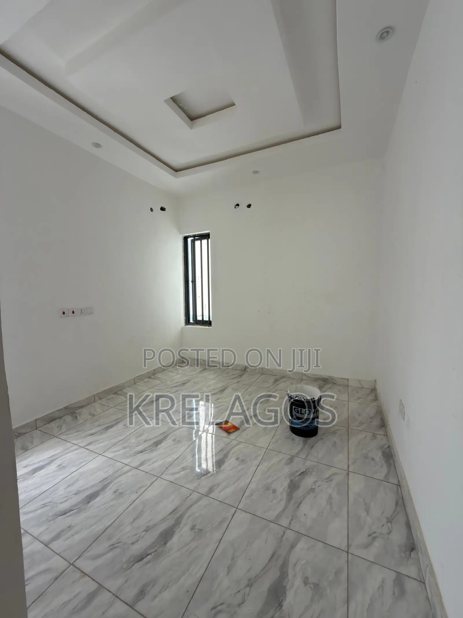 4bdrm Duplex in Ologolo for sale