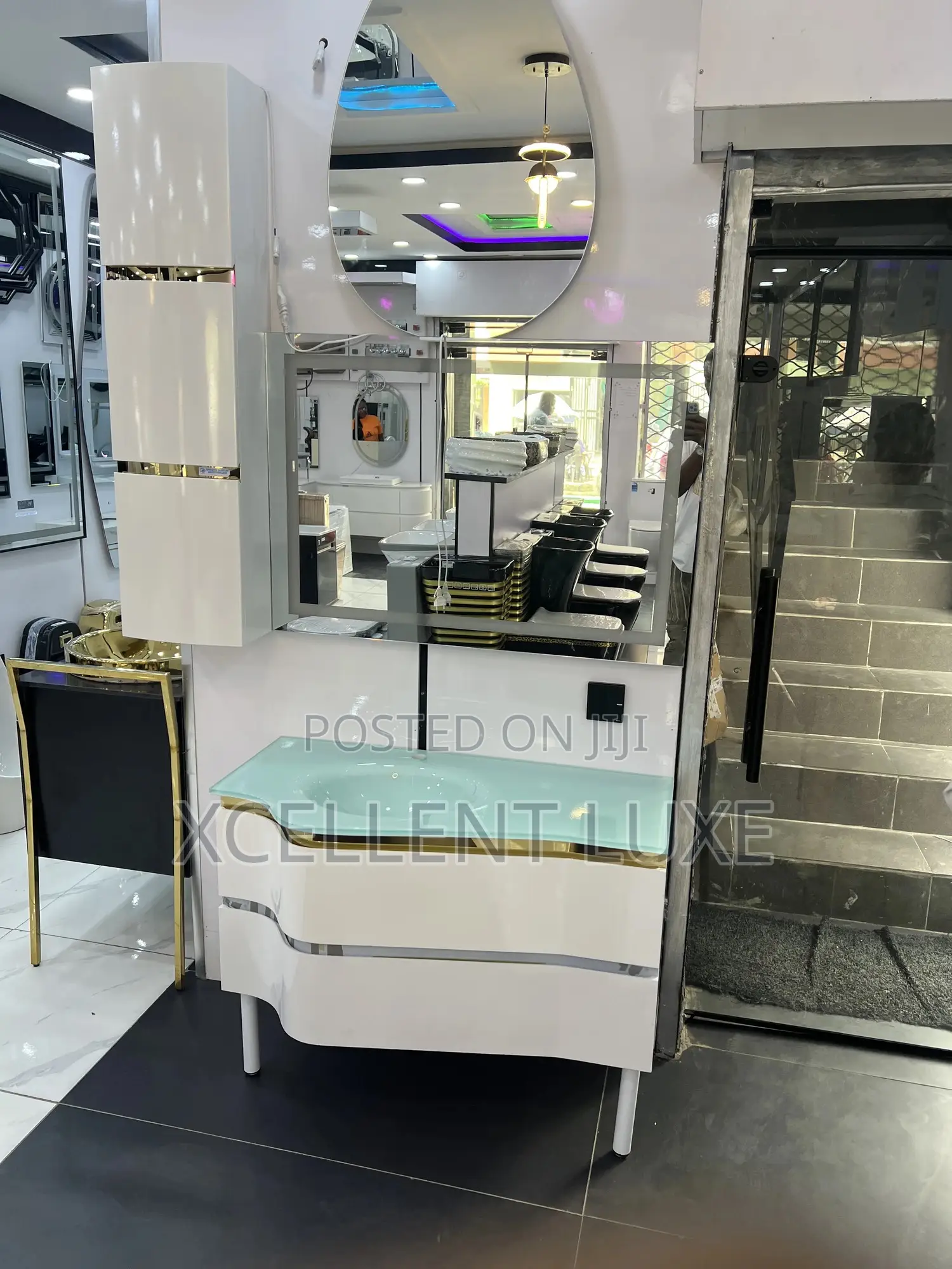 Cabinet Wash Hand Basin With Led Mirror English Standard