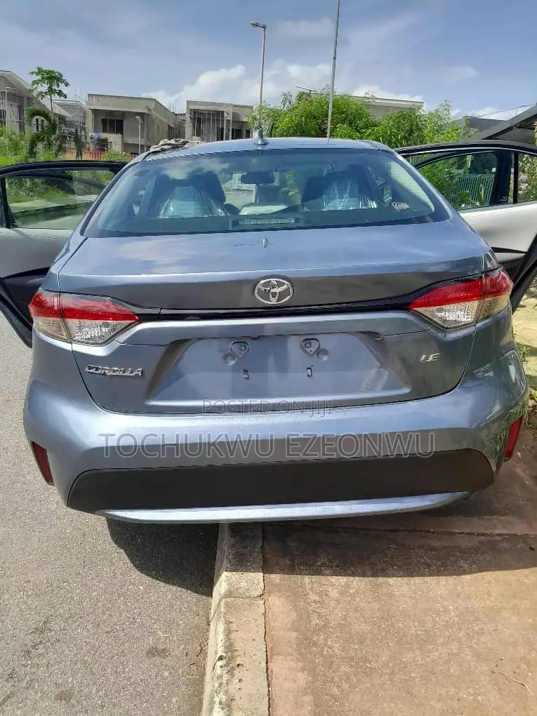 Toyota Corolla L 2020 Blue