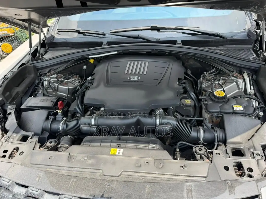 Land Rover Range Rover Velar P380 SE R-Dynamic 4x4 2018 Gray
