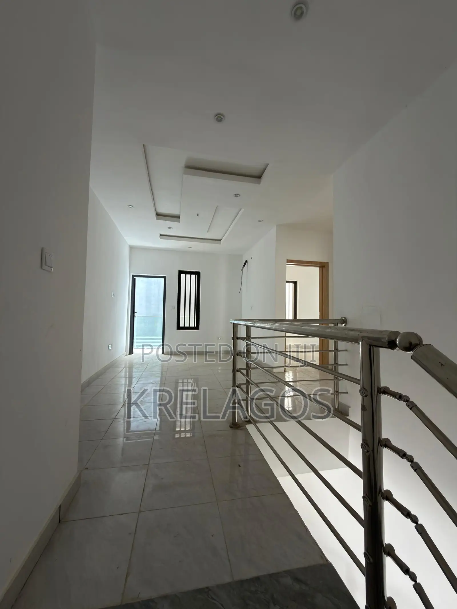 4bdrm Duplex in Ologolo for sale