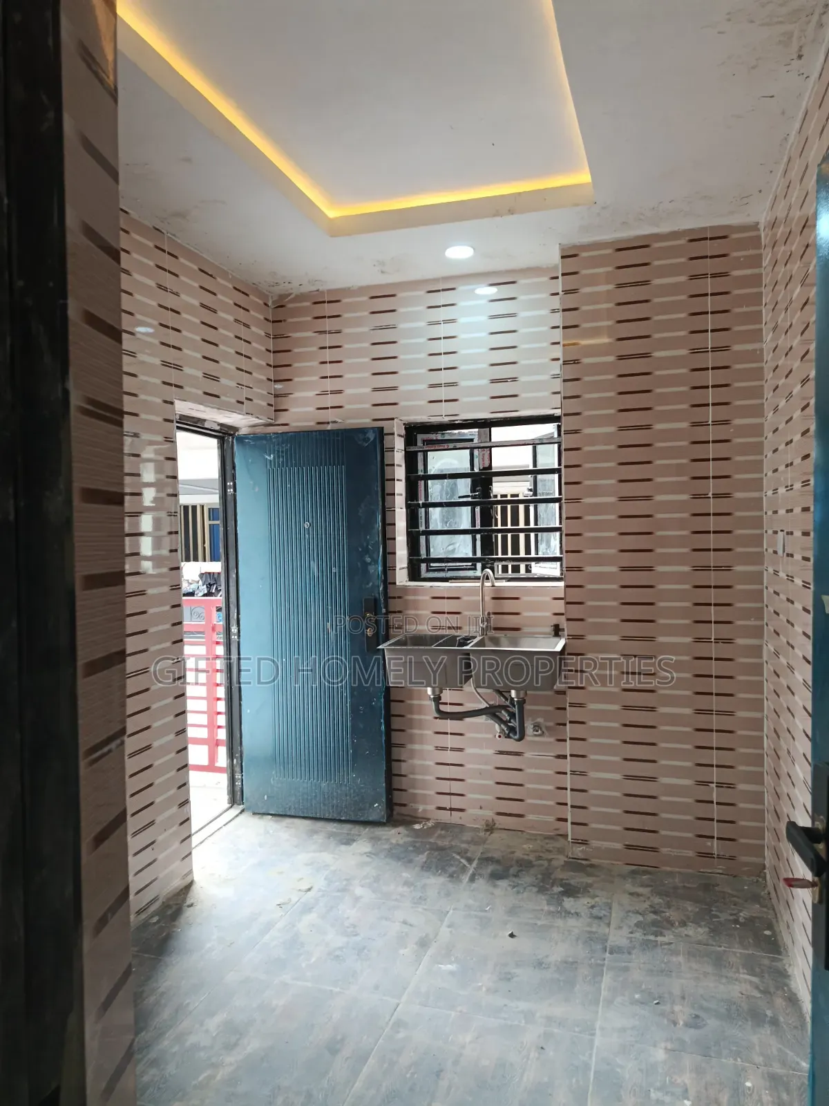 2bdrm Apartment in Woji for rent