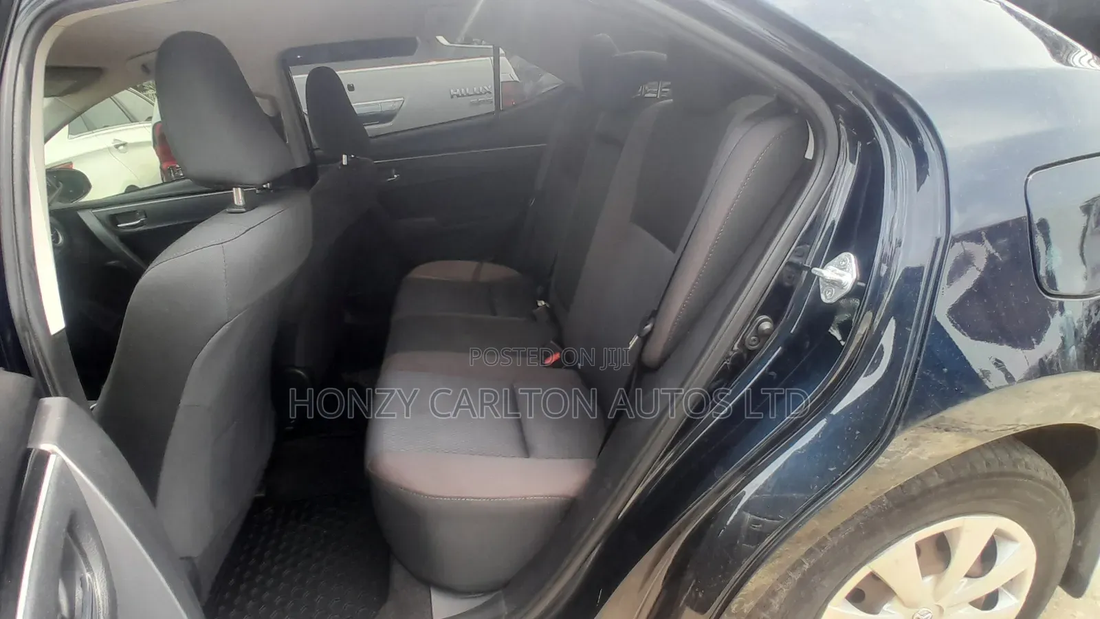Toyota Corolla LE 4dr Sedan (1.8L 4cyl CVT) 2017 Black