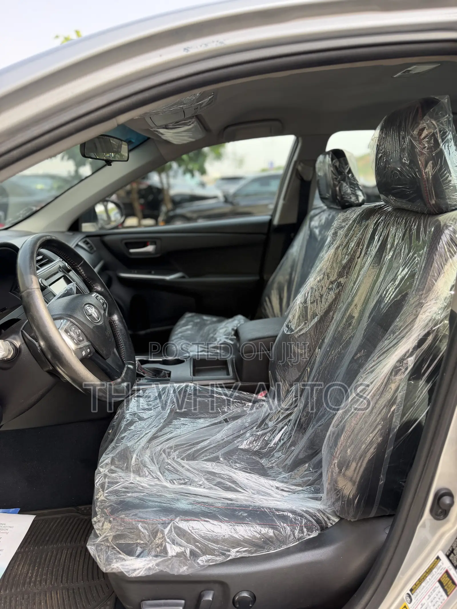 Toyota Camry SE 4dr Sedan (2.5L 4cyl 6A) 2016 Silver