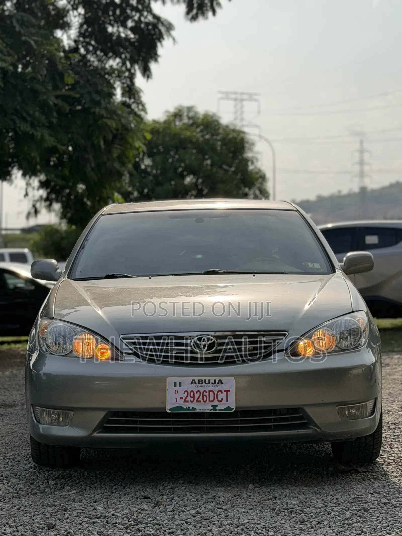Toyota Camry XLE V6 4dr Sedan (3.0L 6cyl 5A) 2005 Gray