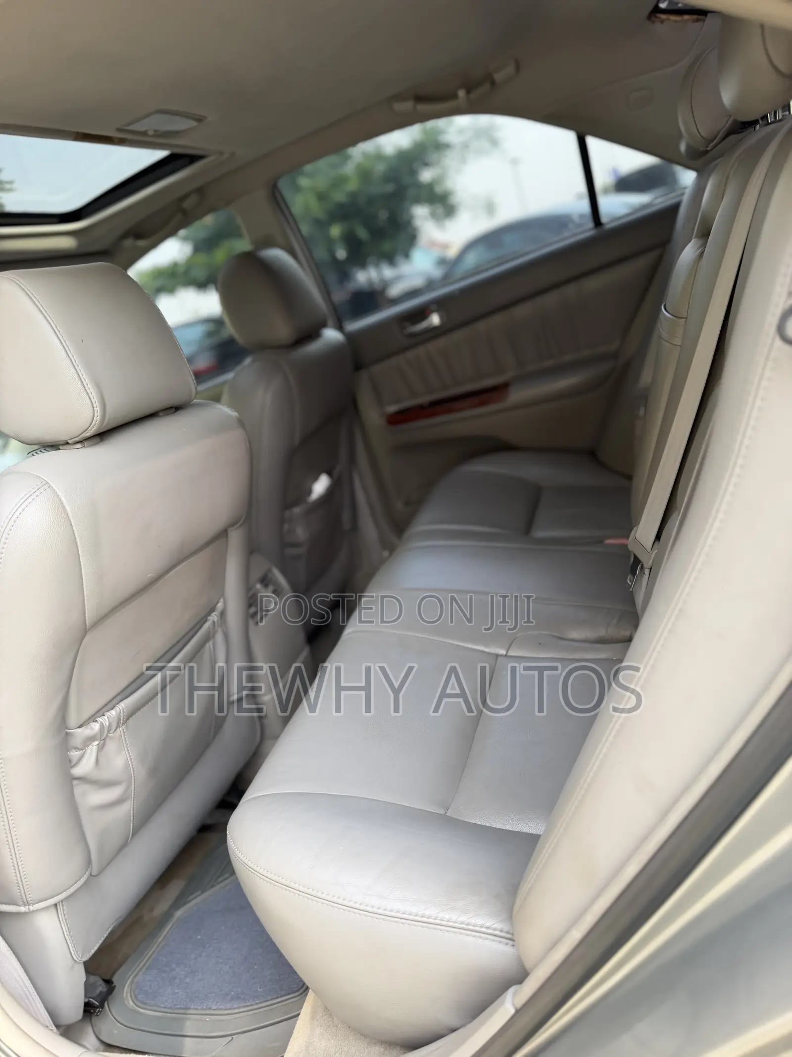 Toyota Camry XLE V6 4dr Sedan (3.0L 6cyl 5A) 2005 Gray