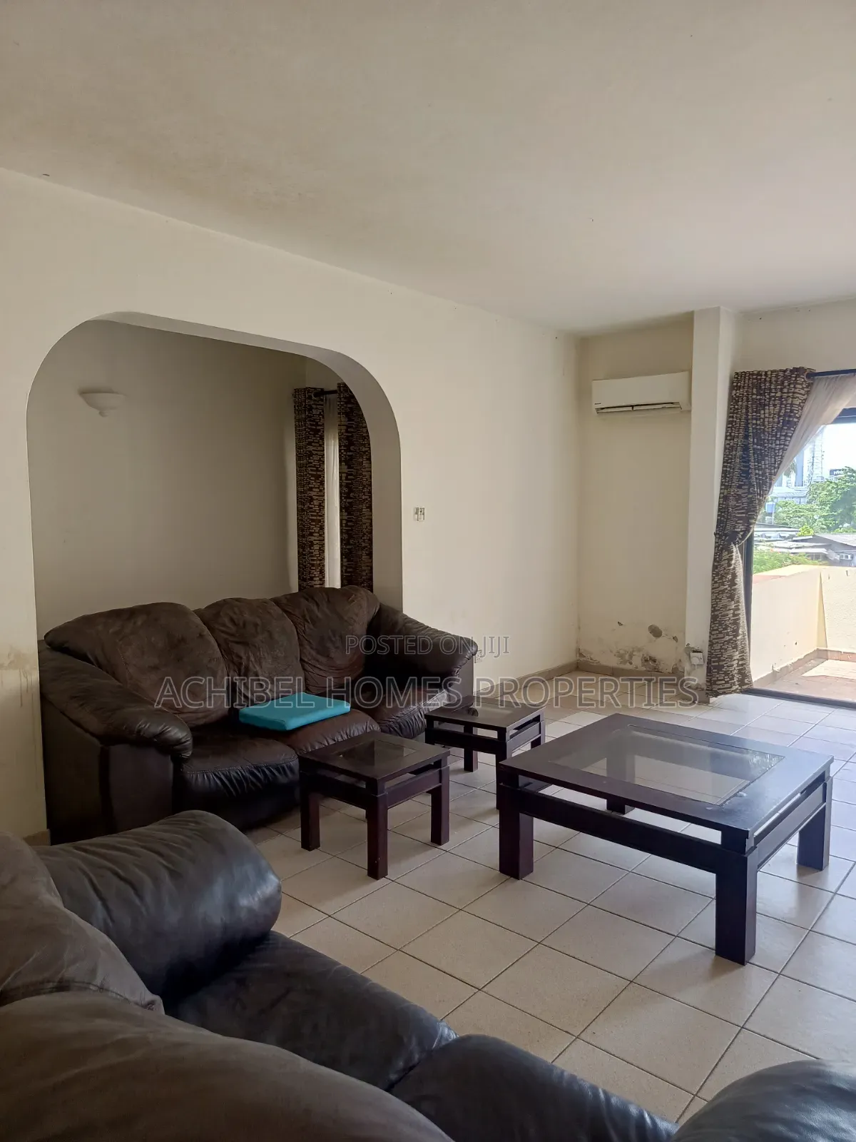 3bdrm Maisonette in Off Adeola Odeku for rent