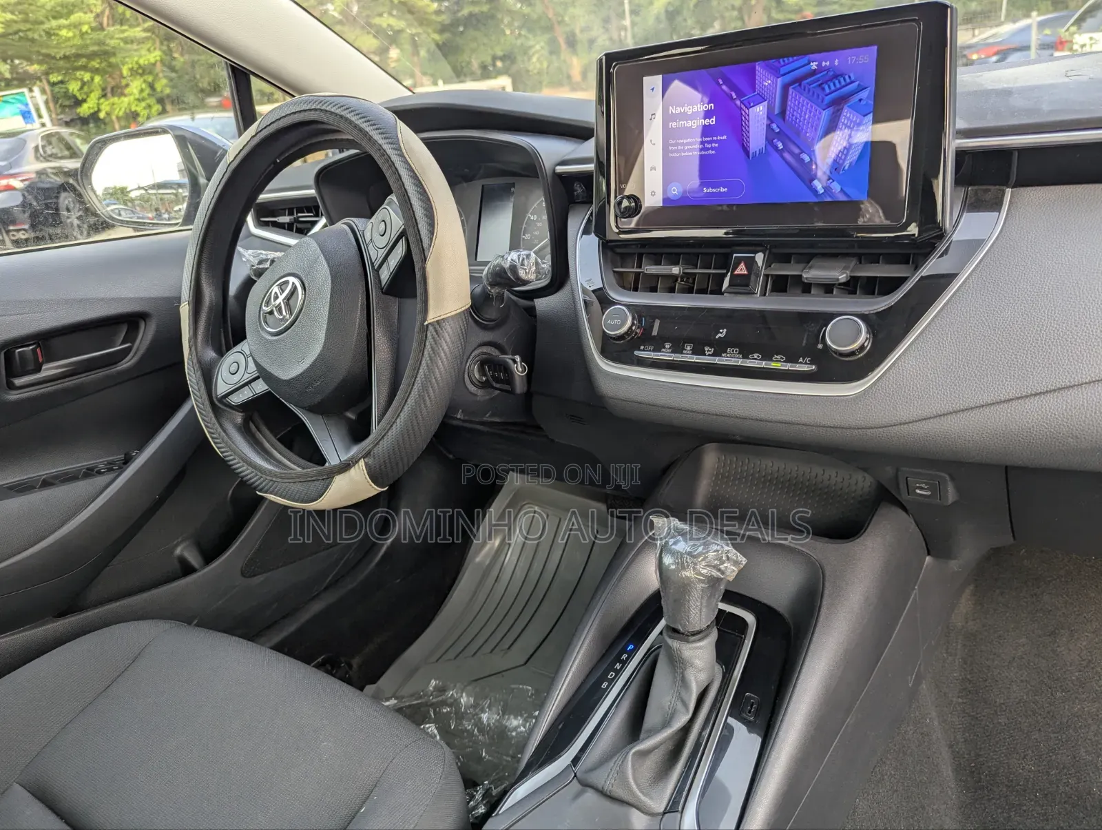 Toyota Corolla LE 2024 Gray