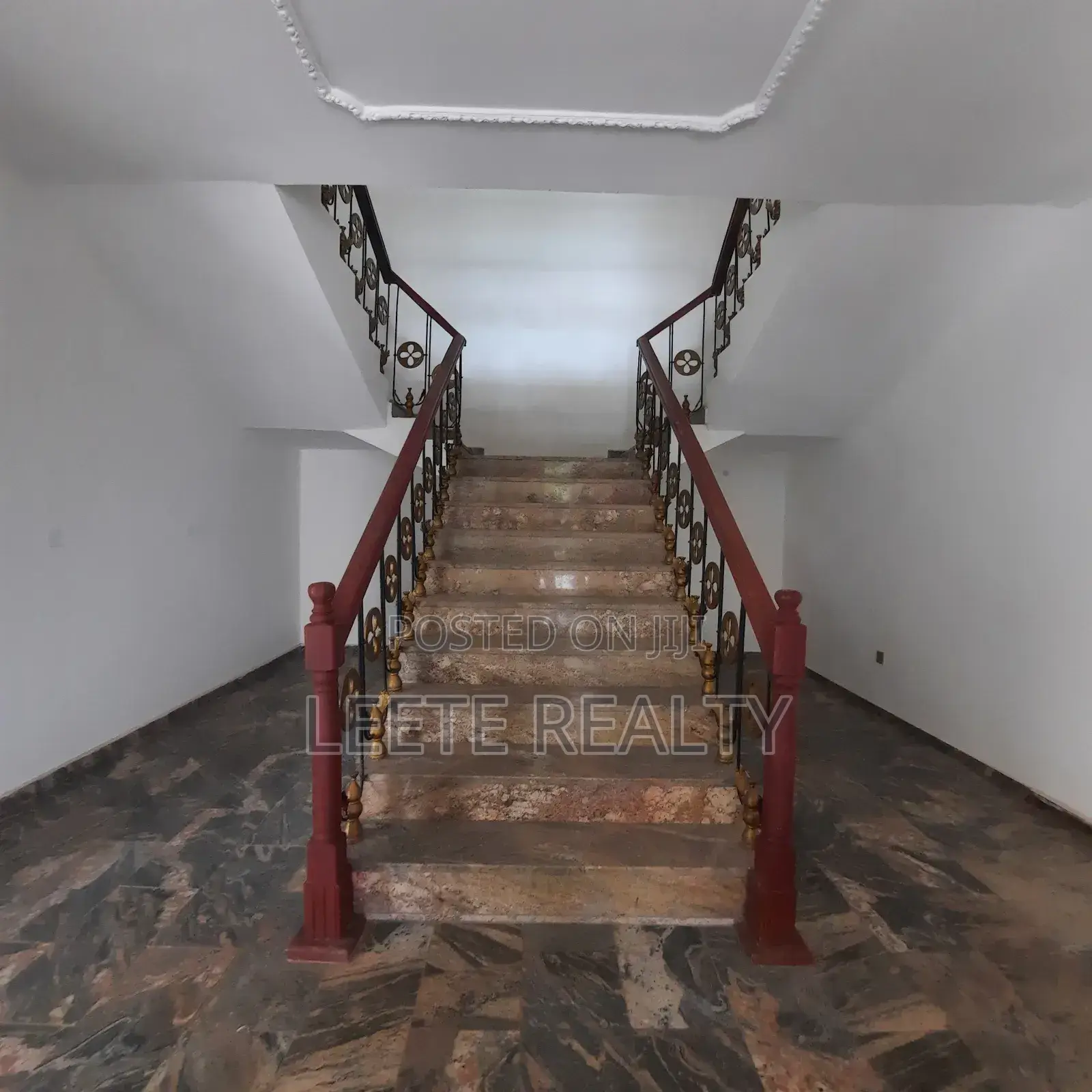5bdrm Duplex in Asokoro for rent