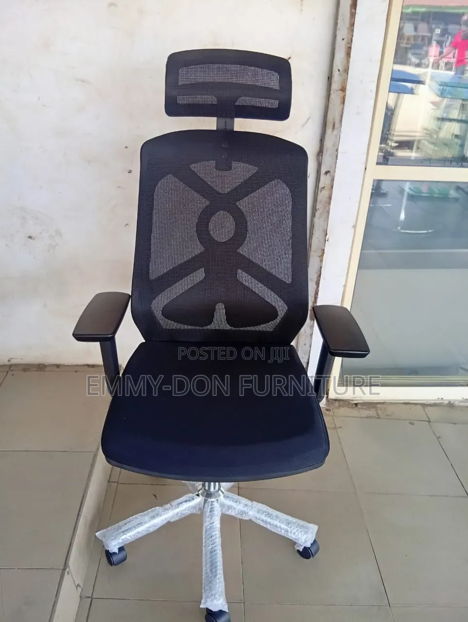 Highigh Quality Executive Swivel Office Chair