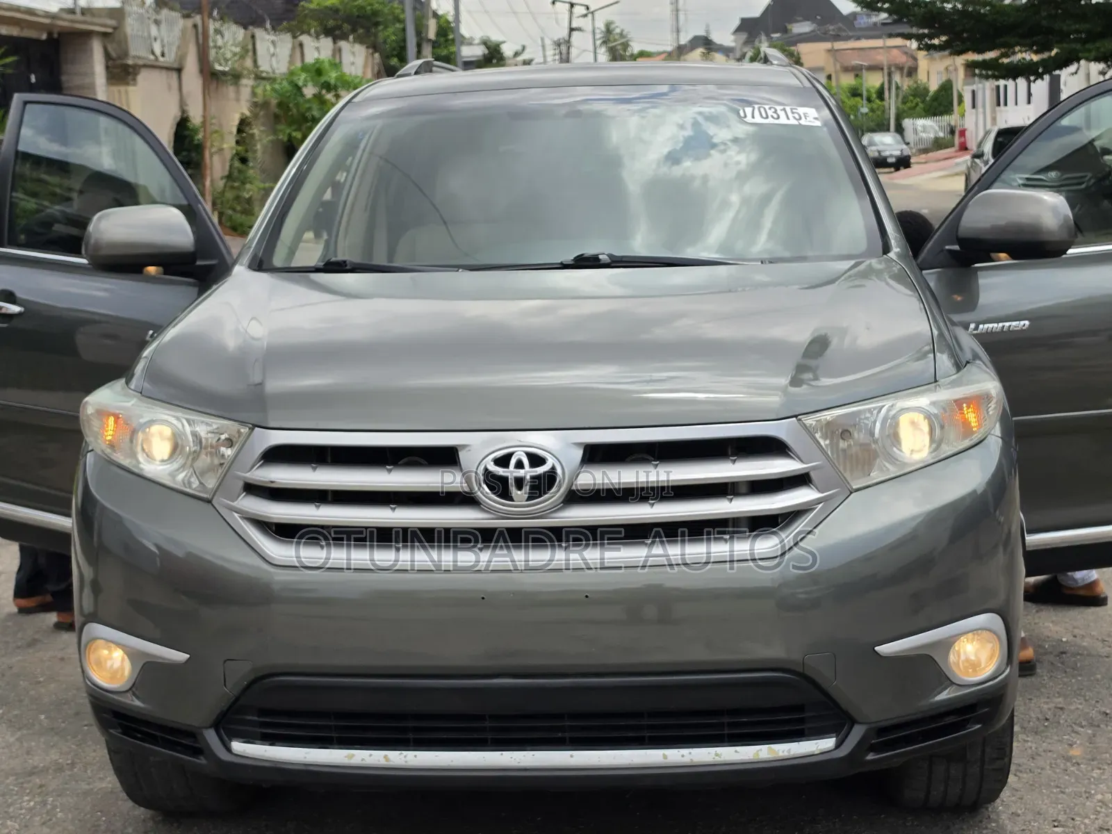 Toyota Highlander Limited 3.5l 4WD 2013 Green