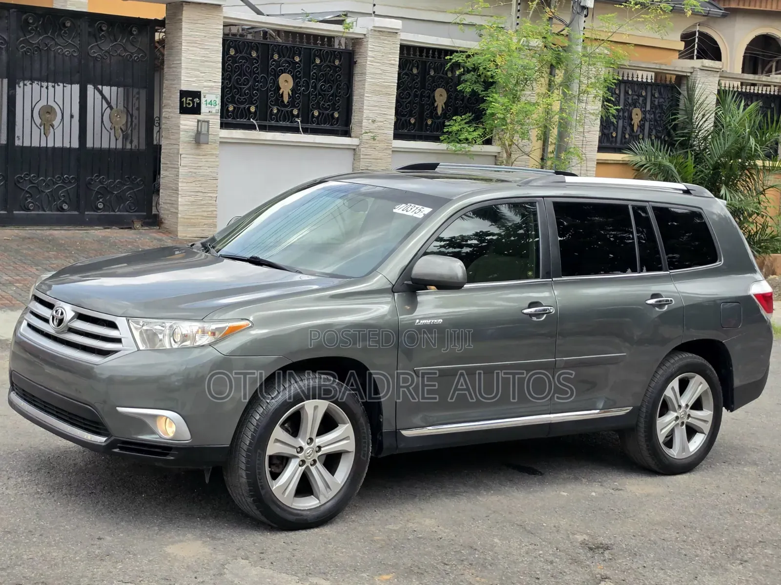 Toyota Highlander Limited 3.5l 4WD 2013 Green
