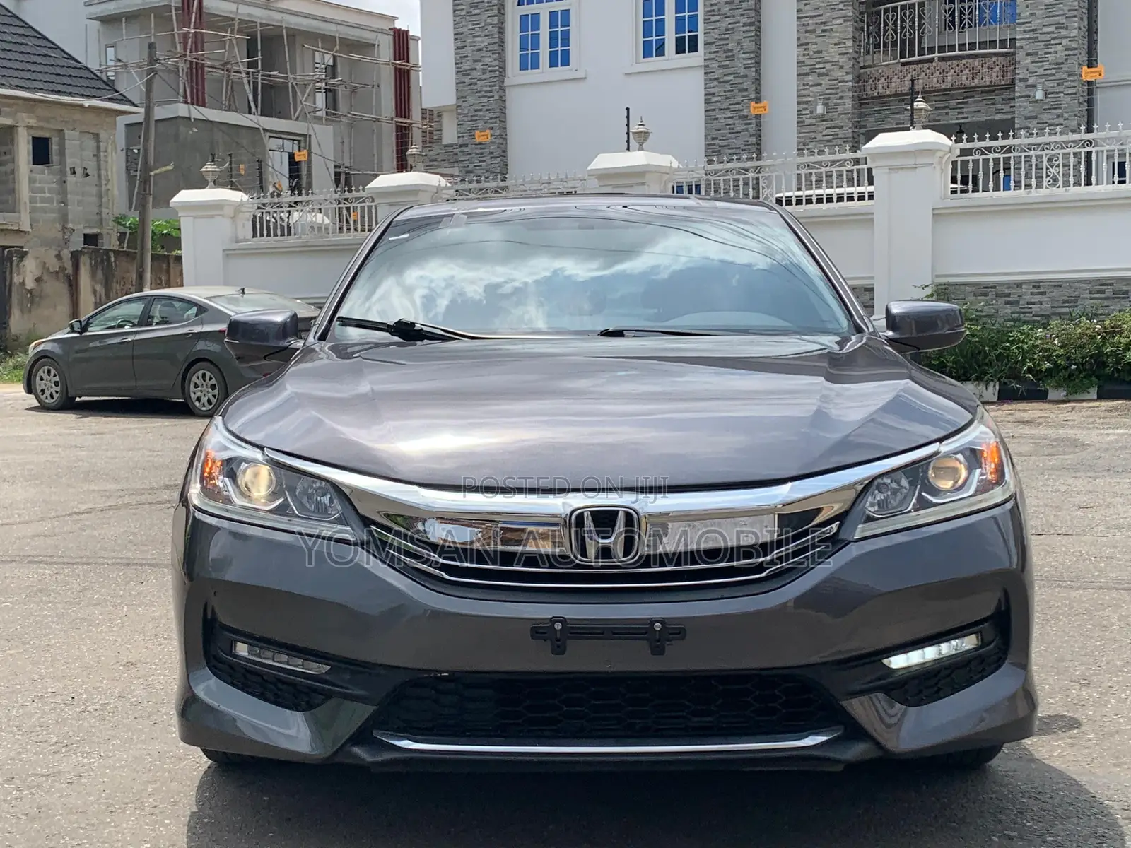 Honda Accord Sport 4dr Sedan FWD (2.4L 4cyl 2A) 2017 Gray