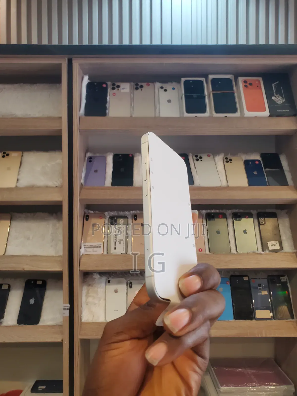 Apple iPhone 16 128 GB White