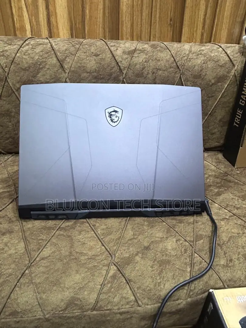 Laptop MSI Pulse GL66 16GB Intel Core i7 SSD 512GB