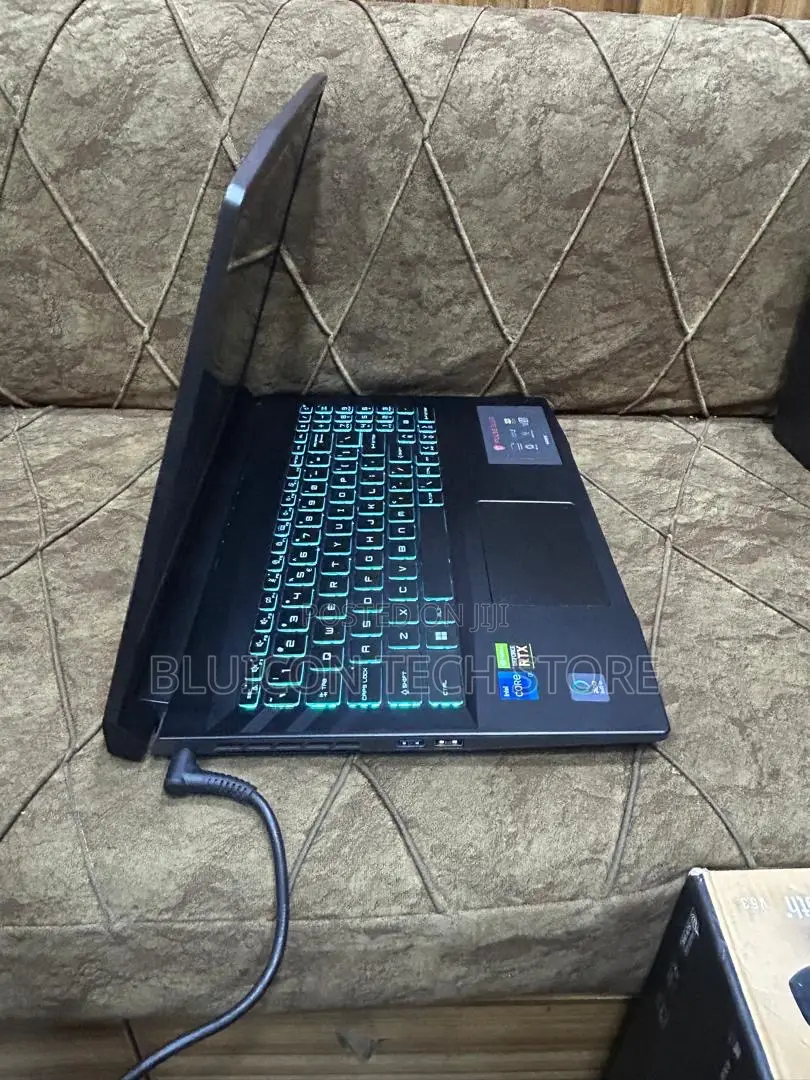 Laptop MSI Pulse GL66 16GB Intel Core i7 SSD 512GB