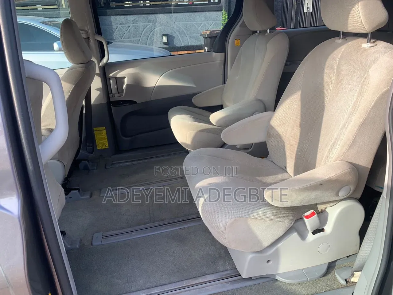 Toyota Sienna 2012 Gray