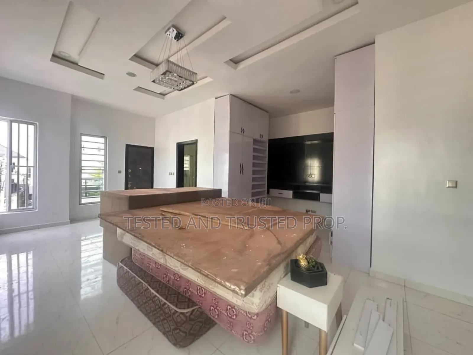 4bdrm Duplex in Oral Estate, Ikota for rent