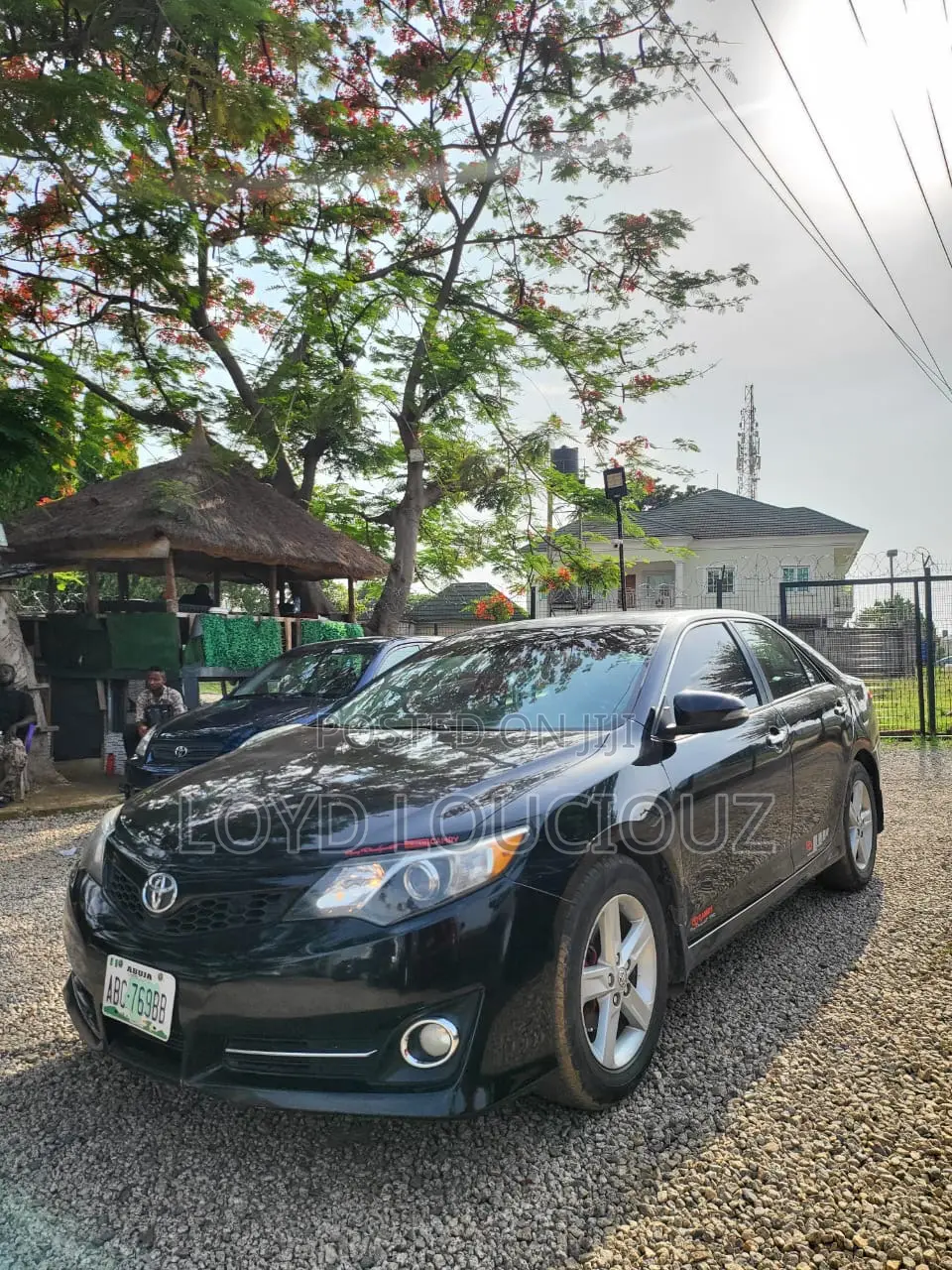 Toyota Camry SE V6 4dr Sedan (3.5L 6cyl 6A) 2013 Black