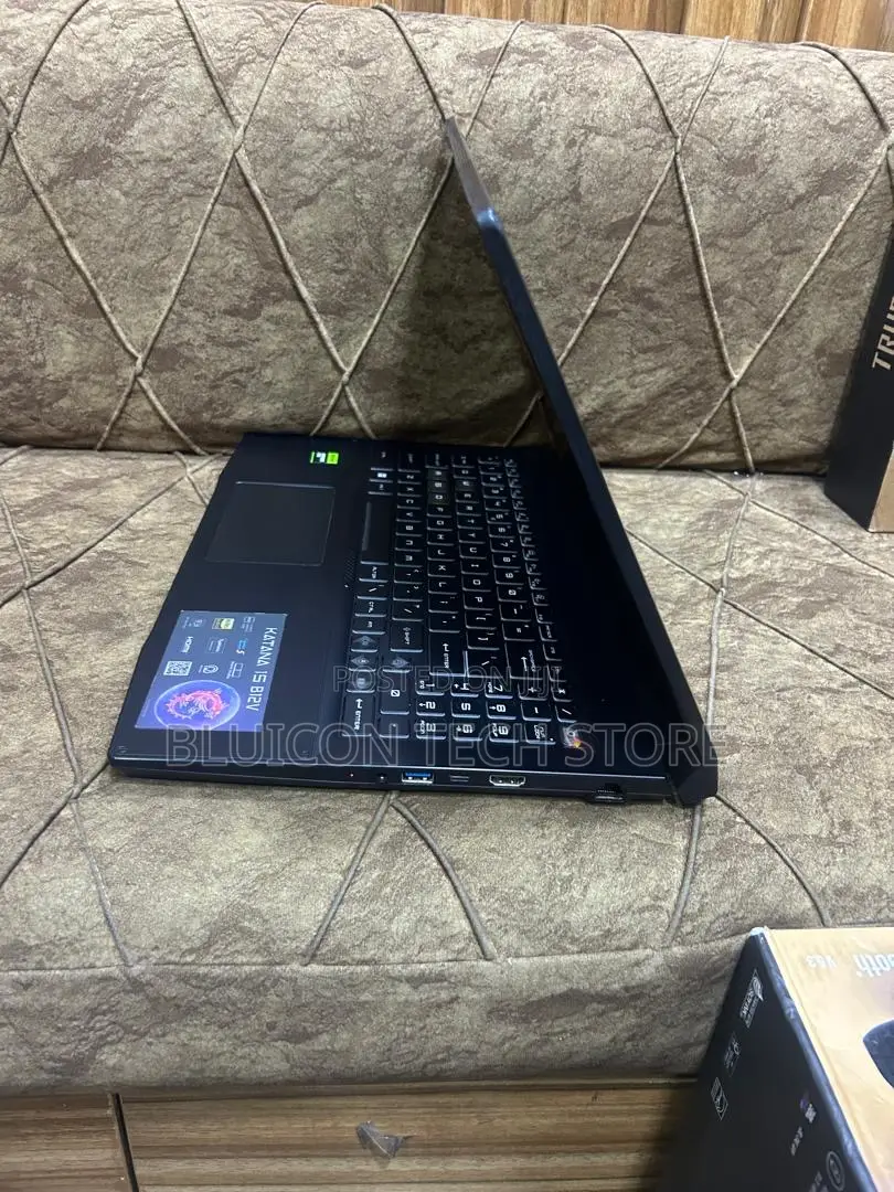 Laptop MSI Katana 15 16GB Intel Core i7 SSD 512GB