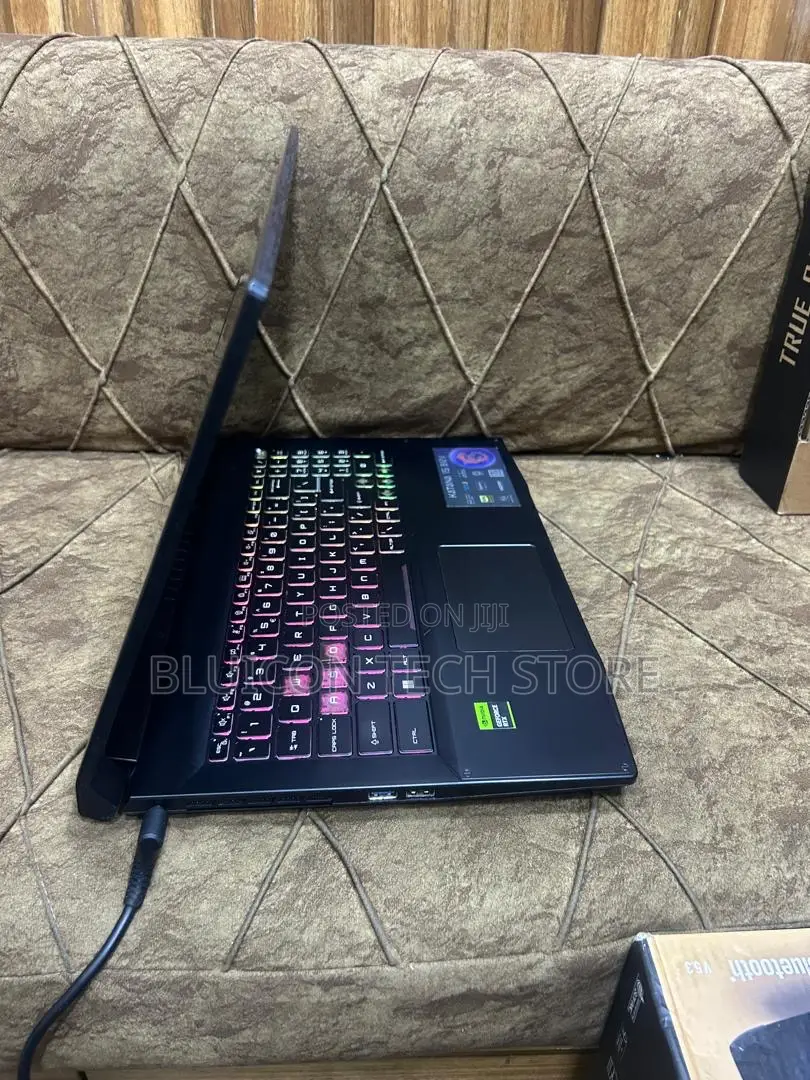 Laptop MSI Katana 15 16GB Intel Core i7 SSD 512GB