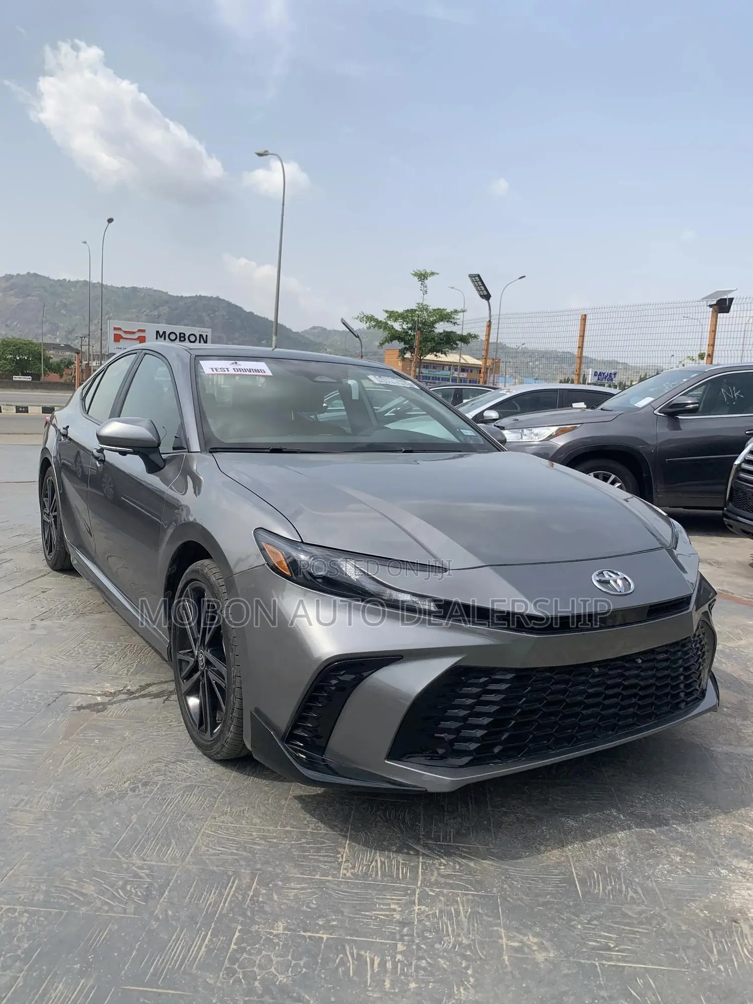 New Toyota Camry XSE 2025 Gray