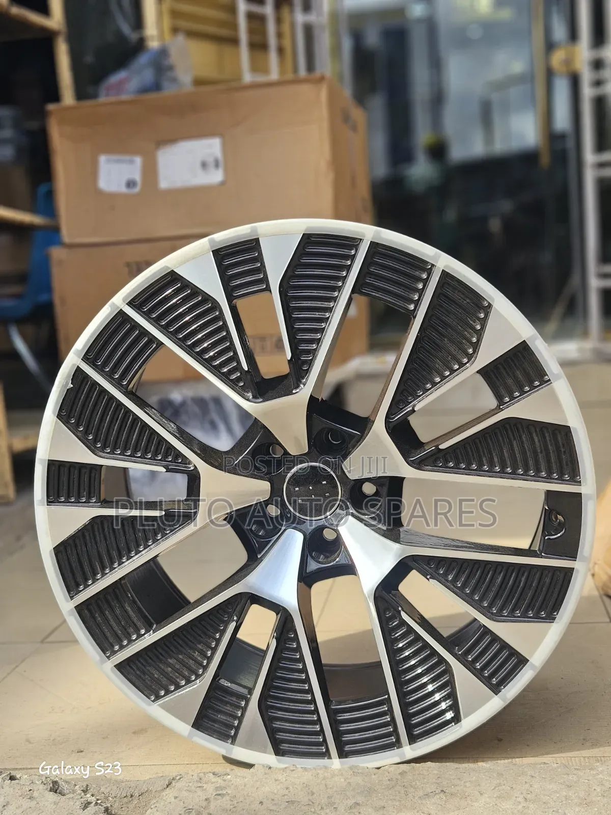 Alloy Wheel 20'inches