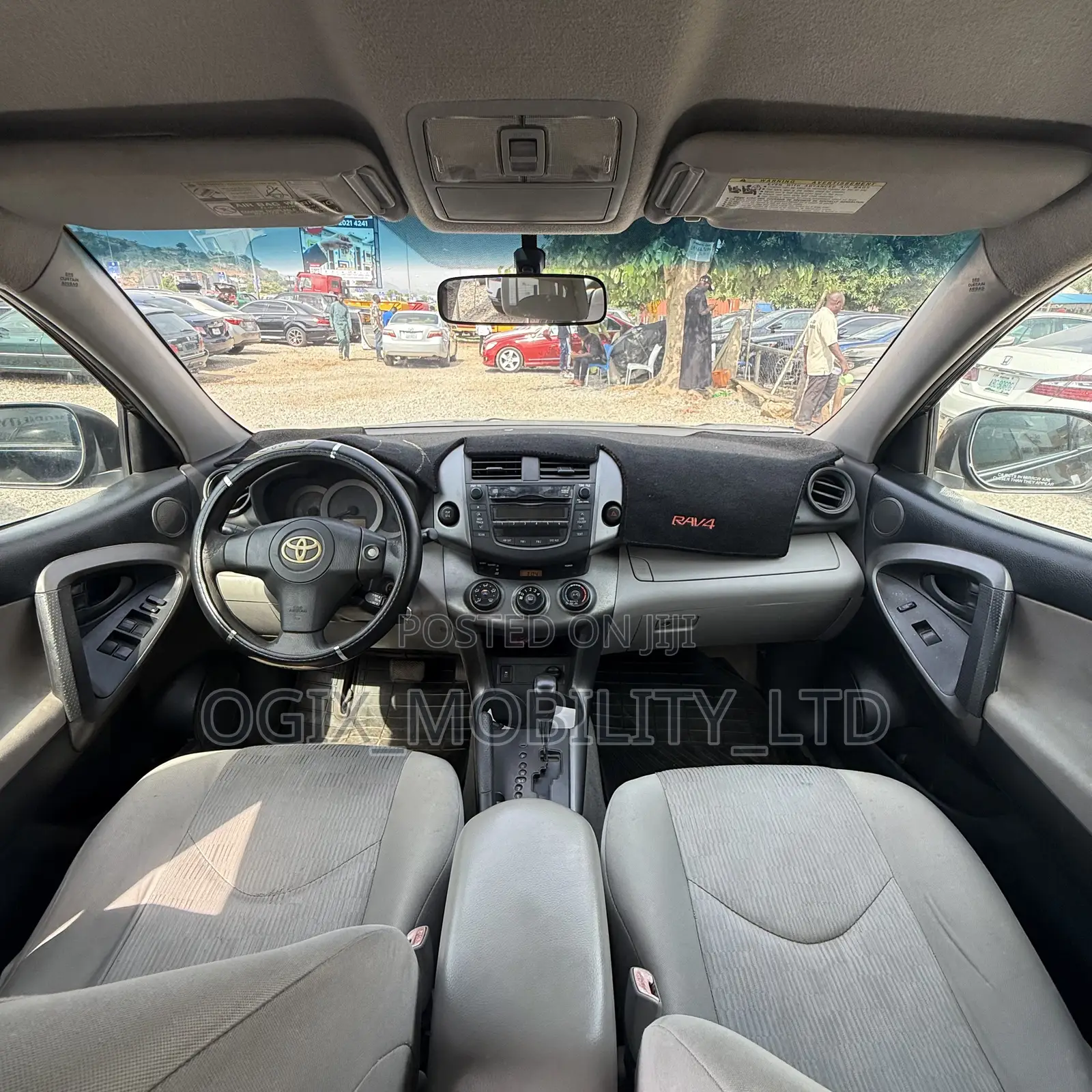 Toyota RAV4 2010 Black