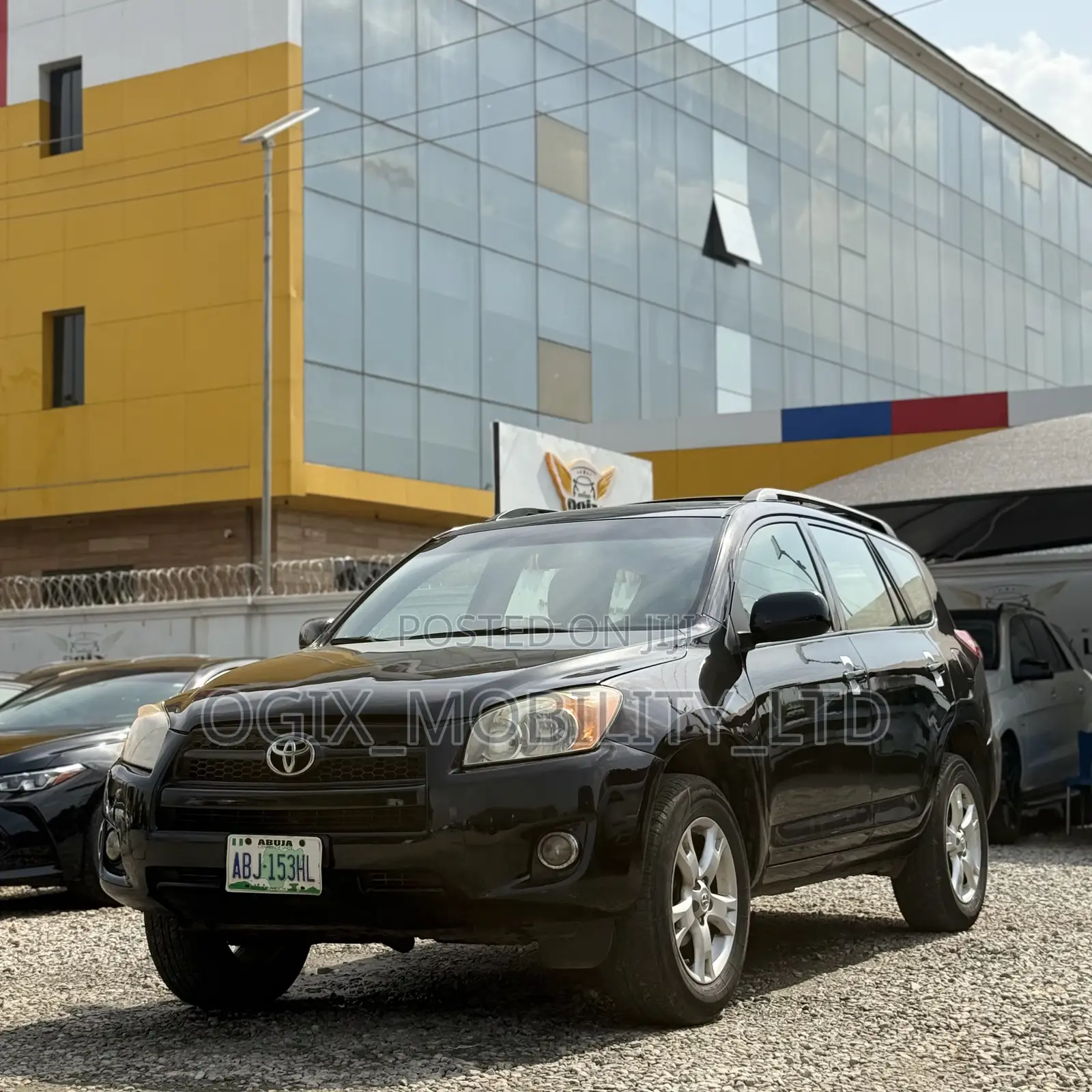 Toyota RAV4 2010 Black