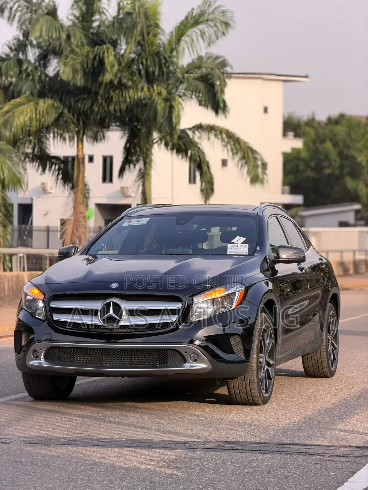 Mercedes-Benz GLA 250 2017 Black