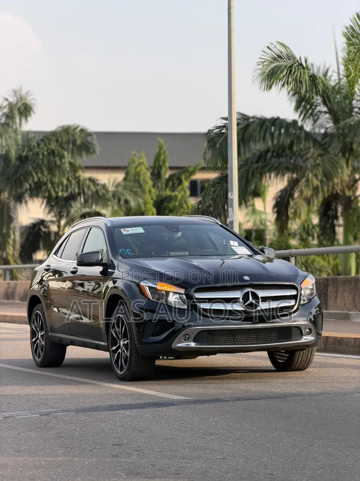 Mercedes-Benz GLA 250 2017 Black