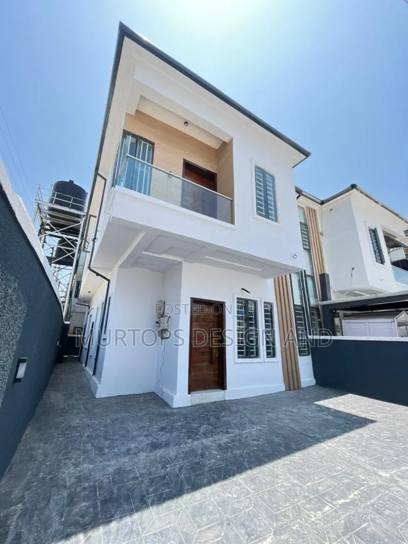 4bdrm Duplex in Ikota Gra for rent