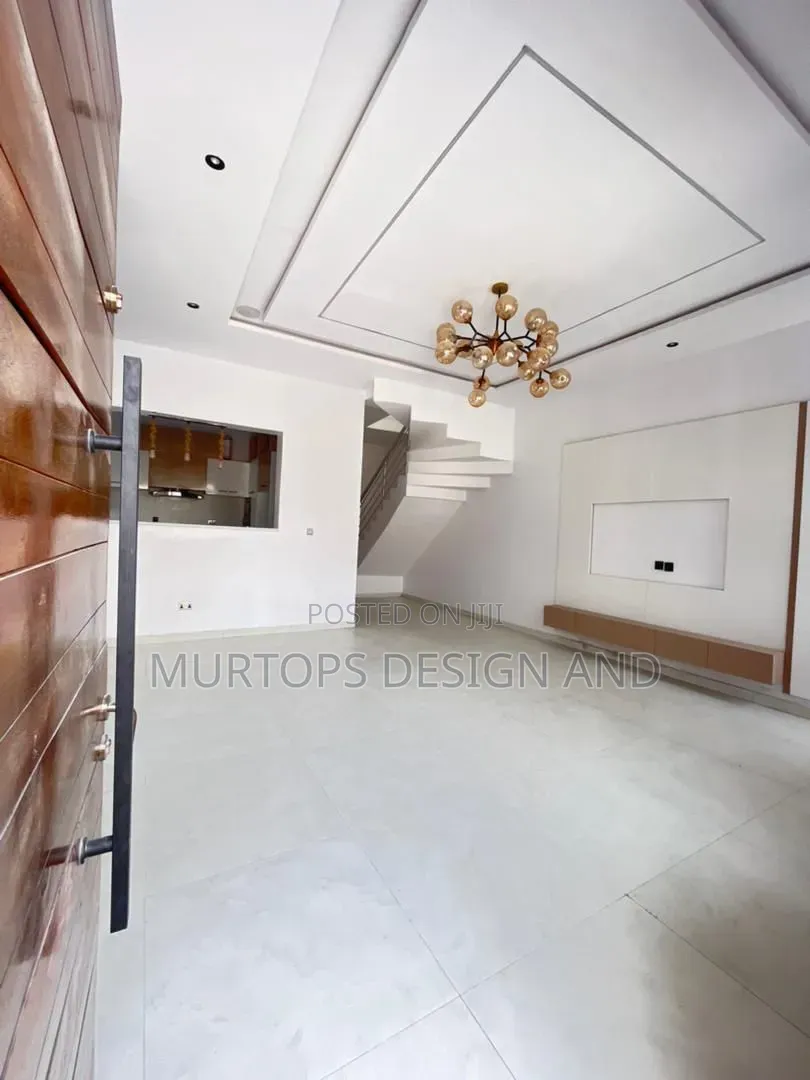 4bdrm Duplex in Ikota Gra for rent