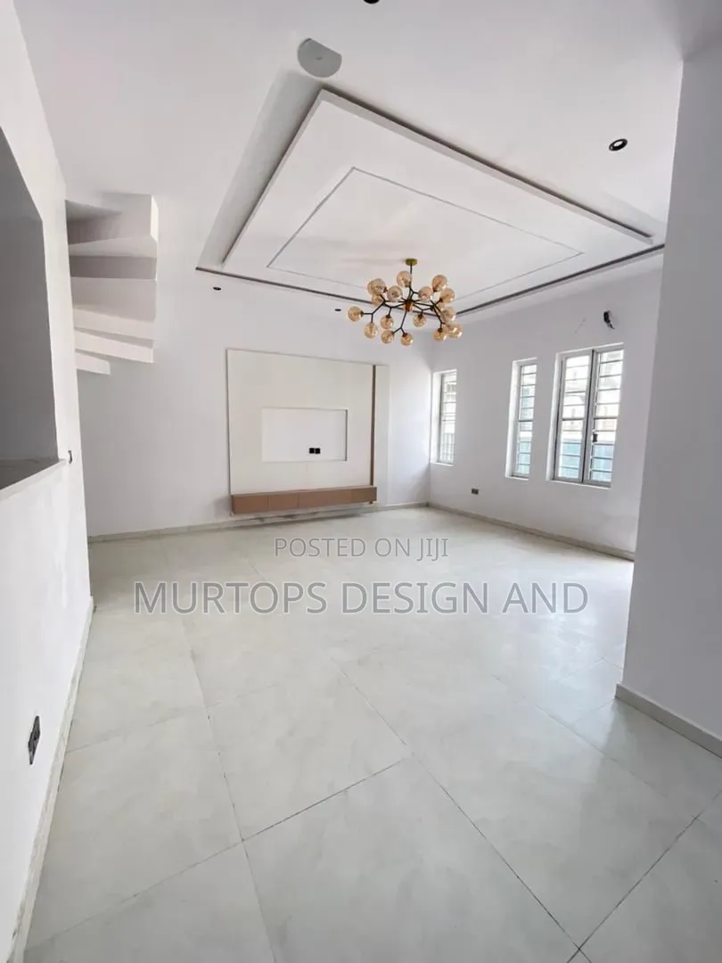 4bdrm Duplex in Ikota Gra for rent