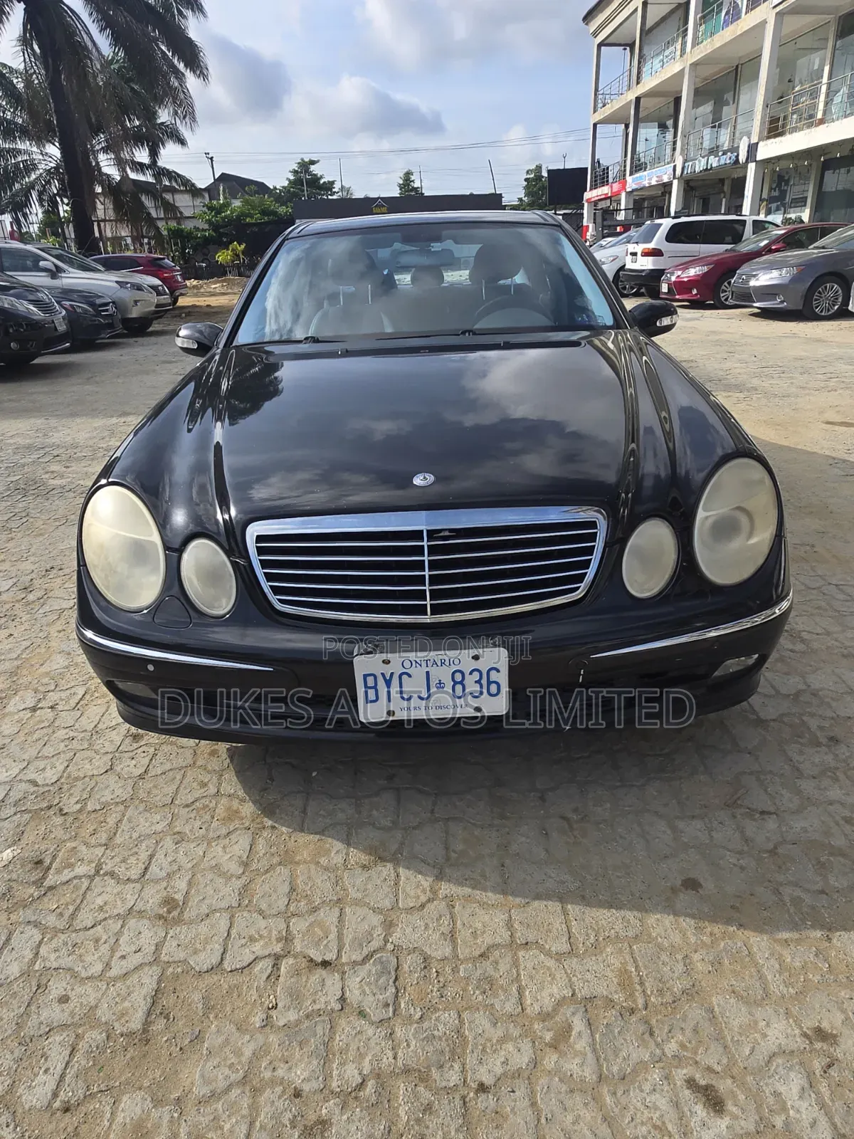 Mercedes-Benz E500 2005 Black