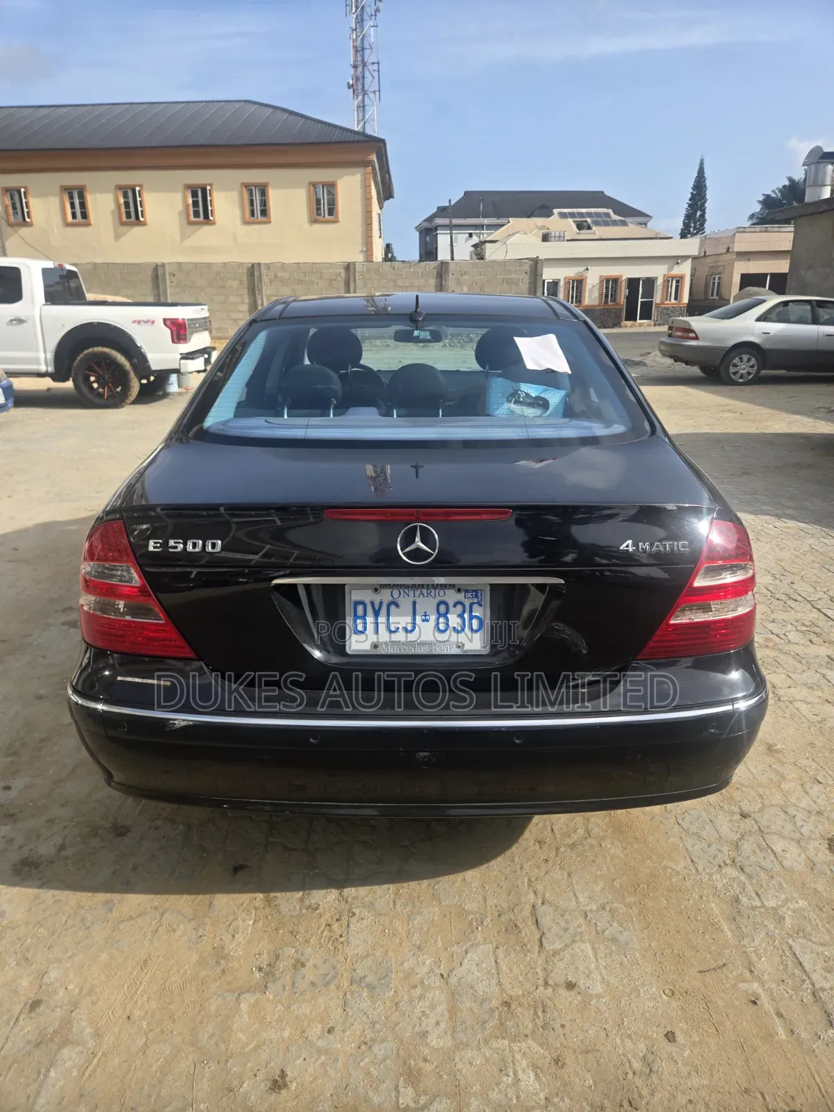 Mercedes-Benz E500 2005 Black