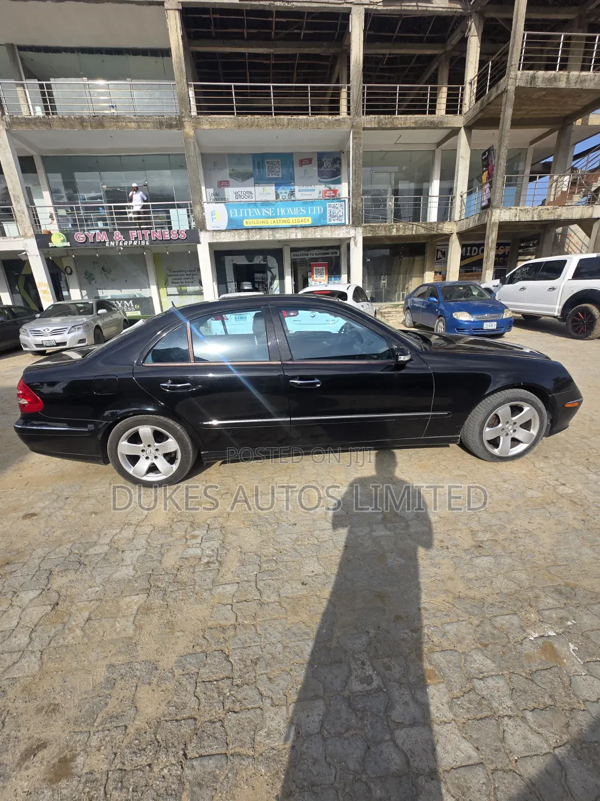 Mercedes-Benz E500 2005 Black