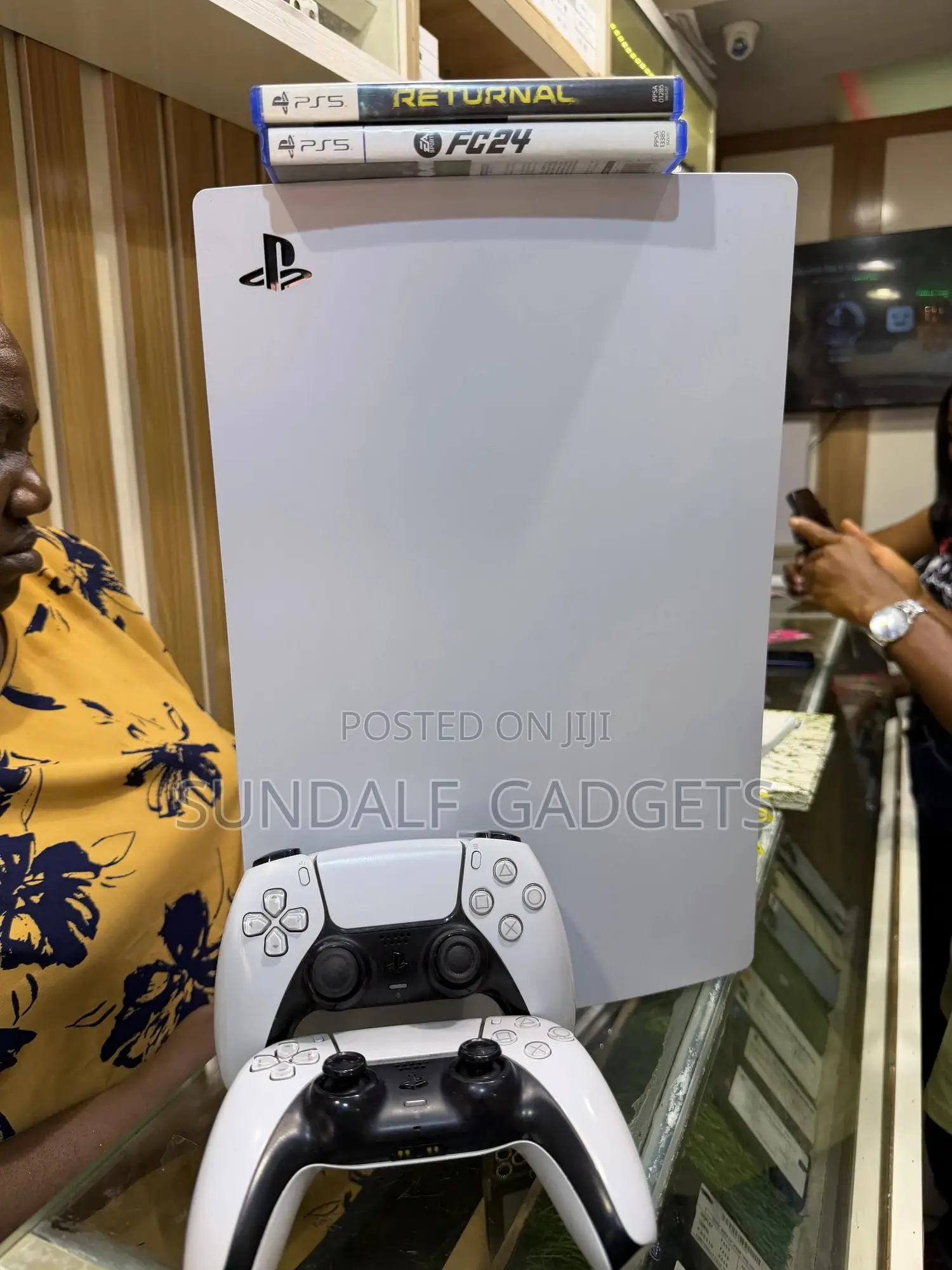 Ps5 Fat + 2pads + 2games