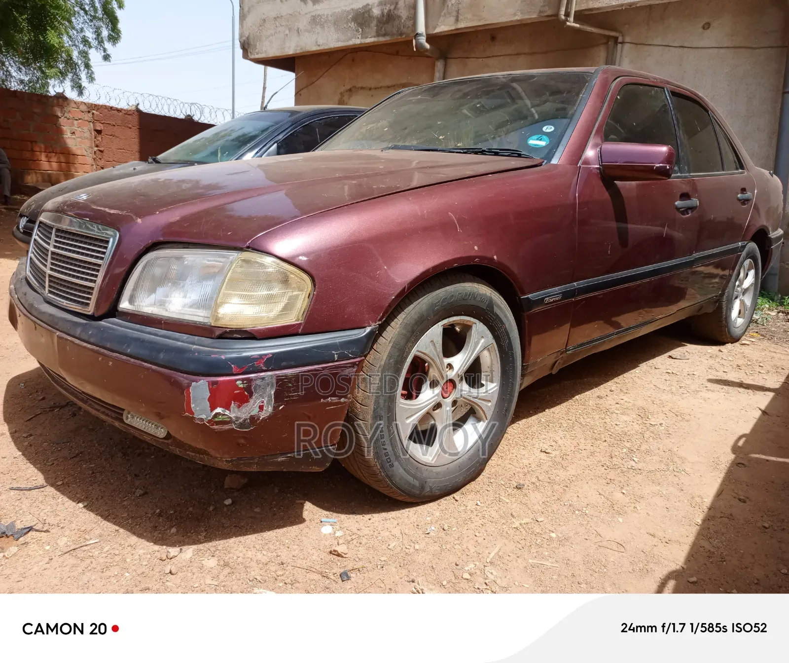 Mercedes-Benz C180 2001 Maroon